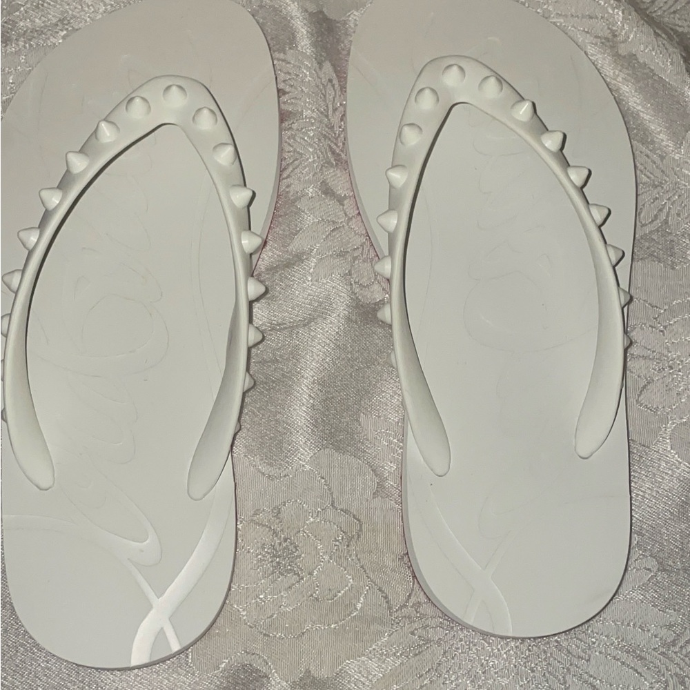 Stylish Children’s White Flip-Flops
